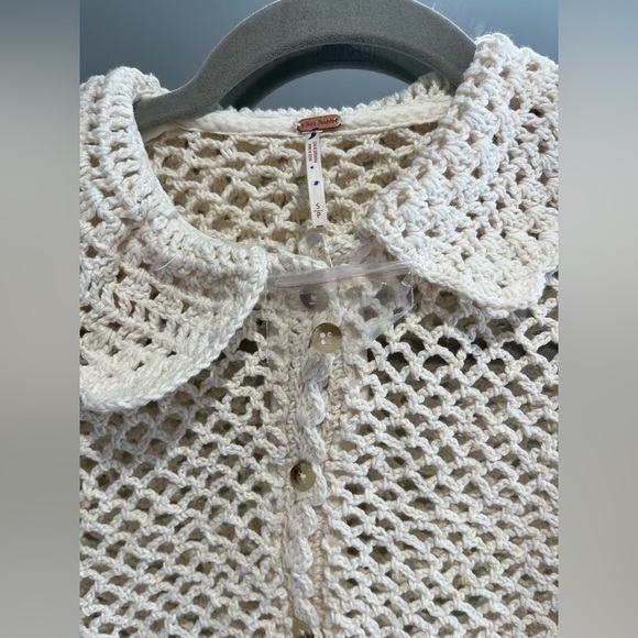 Lily Crochet Top - Picture 7 of 7